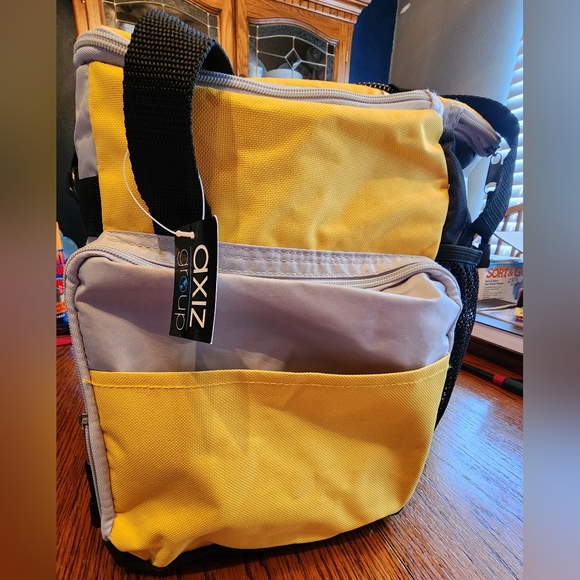 NWT Insulated Cooler Bag - Picture 5 of 10